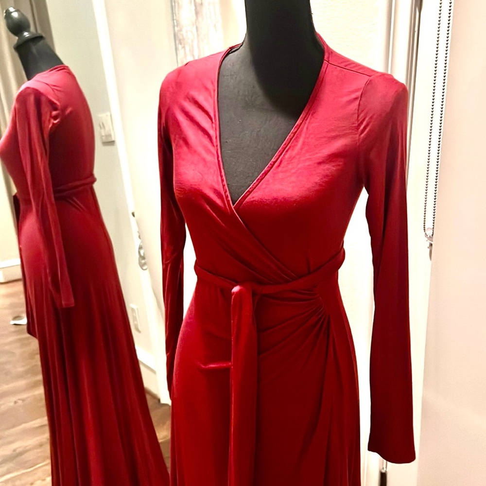 Wrap Dress - Picture 3 of 7